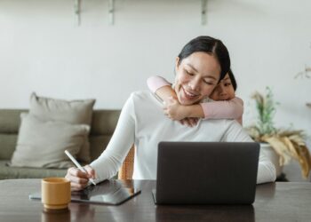 Verstehen von familiärer Distanz: Navigieren einer komplexen Mutter-Tochter-Beziehung