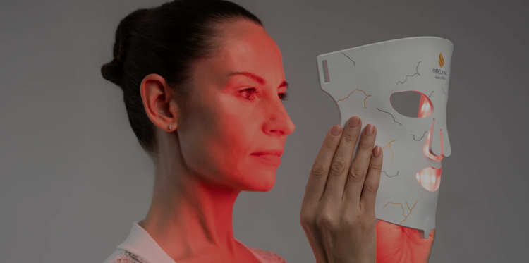 Odelyne: Stilvolle Mode mit femininer Eleganz und Selbstbewusstsein