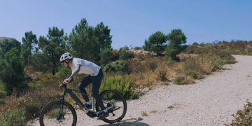 Deruiz: Moderne E-Bikes für flexible Mobilität und Fahrkomfort